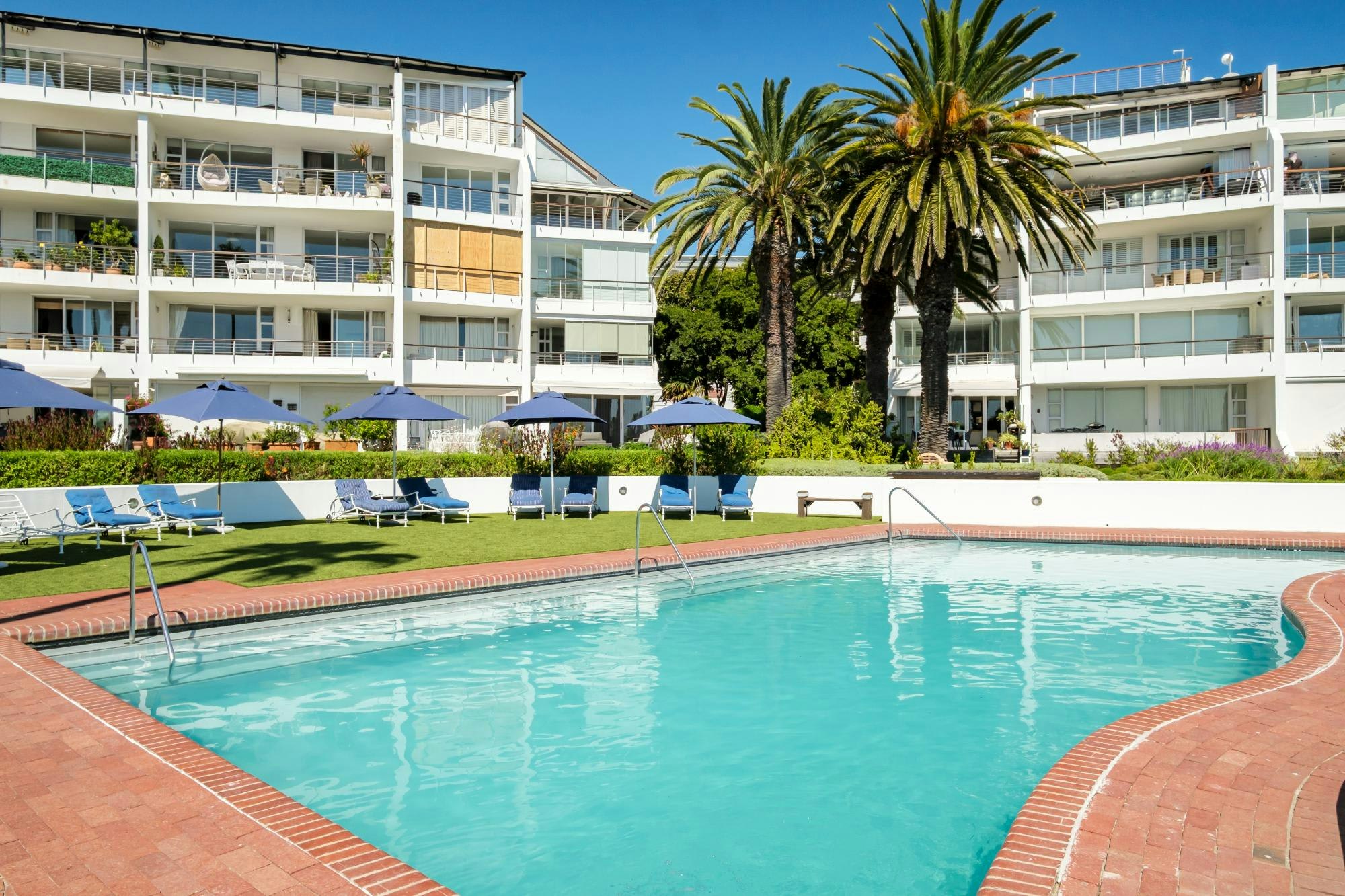 The Bella Marina Waterclub image no 1 of 28