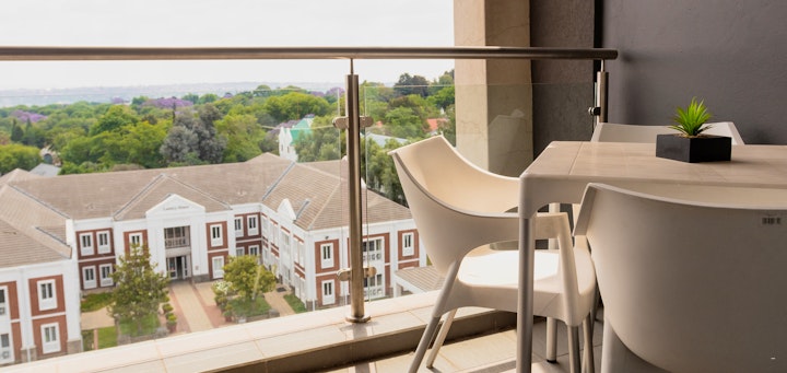 Johannesburg Accommodation at The Apex on Smuts - Apartment 503 | Viya