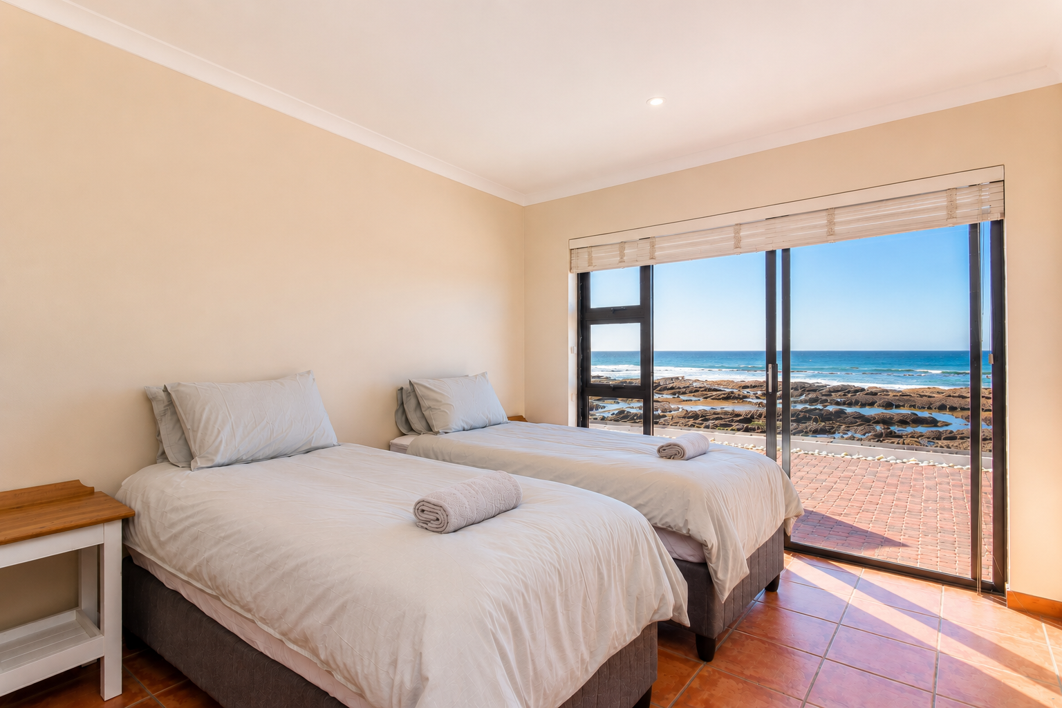High Tide at Franskraal image no 46 of 65