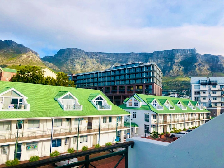 Cape Town Accommodation at Roeland Apartment | Viya