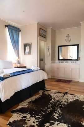 Cape Town Accommodation at Majestic Harbour Place | Viya