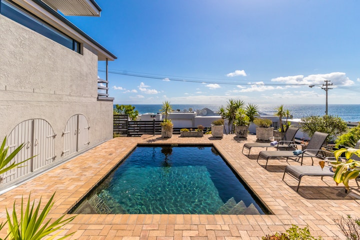 Cape Town Accommodation at 51 On Camps Bay | Viya