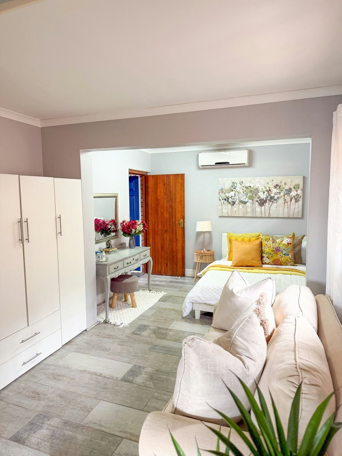 Rademeyer Cottage image no 1 of 18