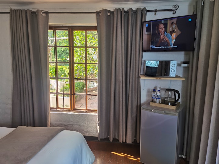 West Rand Accommodation at Libra Lodge | Viya