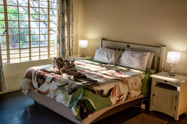 Hartbeespoort Accommodation at Oppiberg Guesthouse | Viya