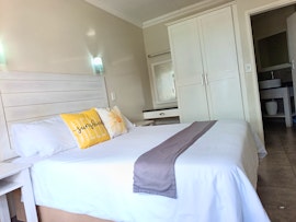 Port Shepstone Accommodation at Hello Holiday @ D17 Banana Beach Club | Viya