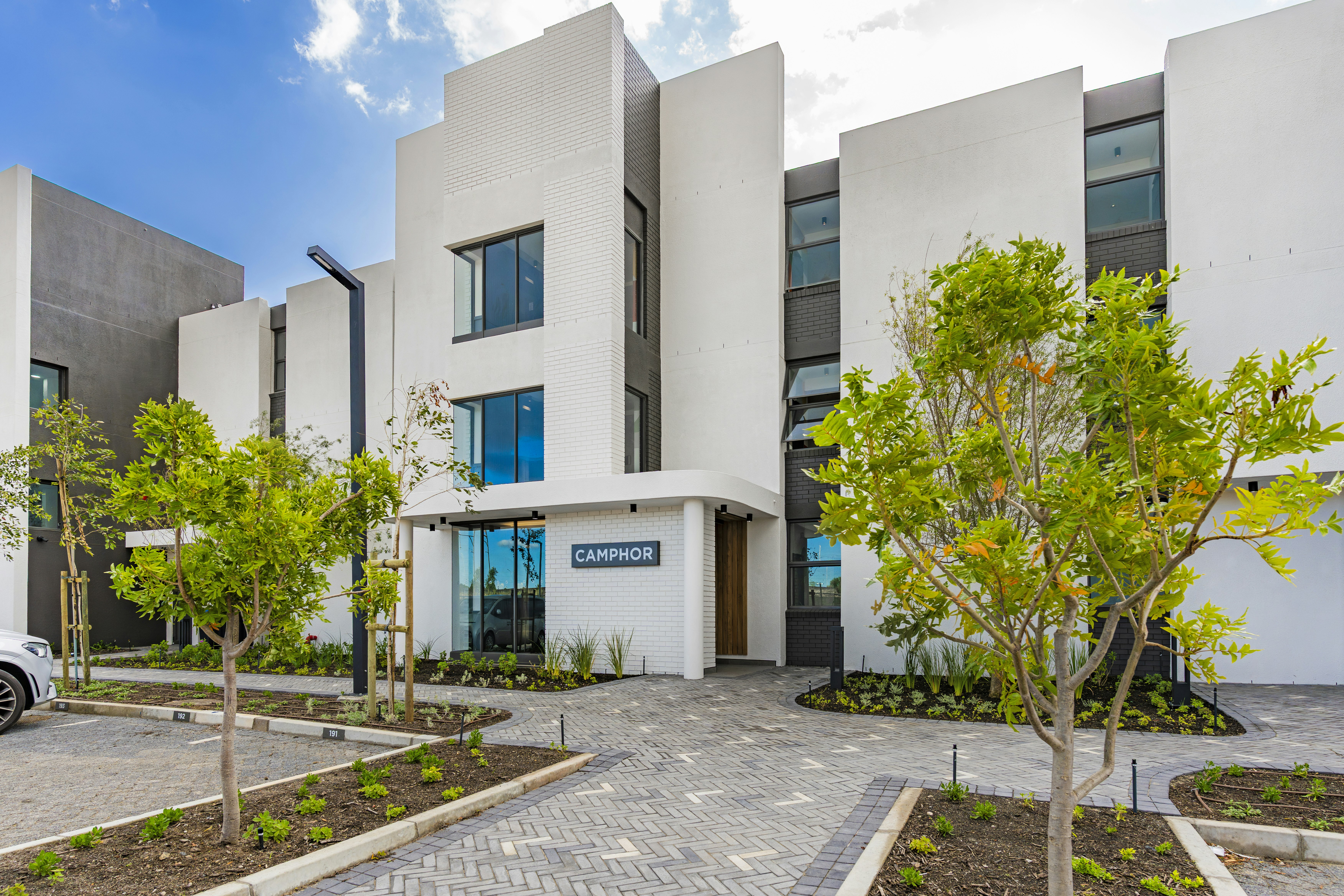 Modern Century City Studio | Pool, Views and Garden | Rates