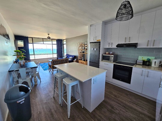 Bloubergstrand Accommodation at  | Viya