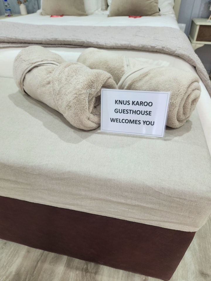 Karoo Accommodation at Knus Karoo Selfsorg Akkommodasie | Viya