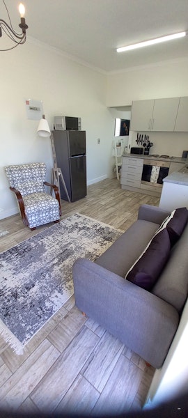 Hermanus Accommodation at Studio on 5th | Viya