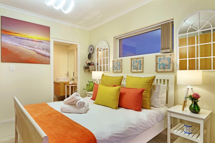 Cape Town Accommodation at Horizon Bay 1201 | Viya
