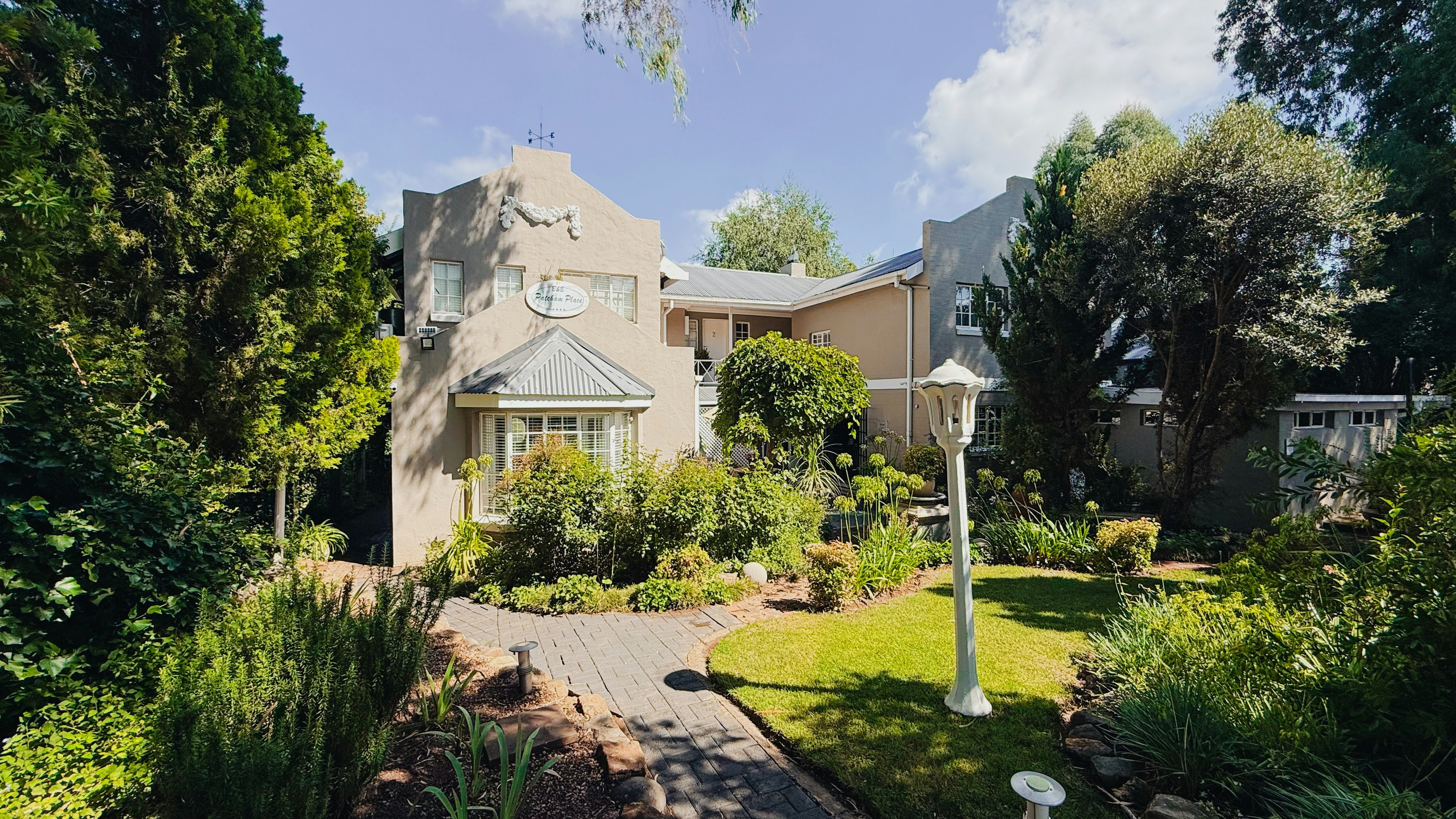 Patcham Place image no 5 of 20