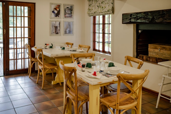 Overberg Accommodation at Aan de Oever Guest House | Viya