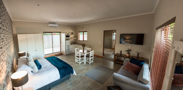 Western Cape Accommodation at Sol Montis Guest Cottage | Viya