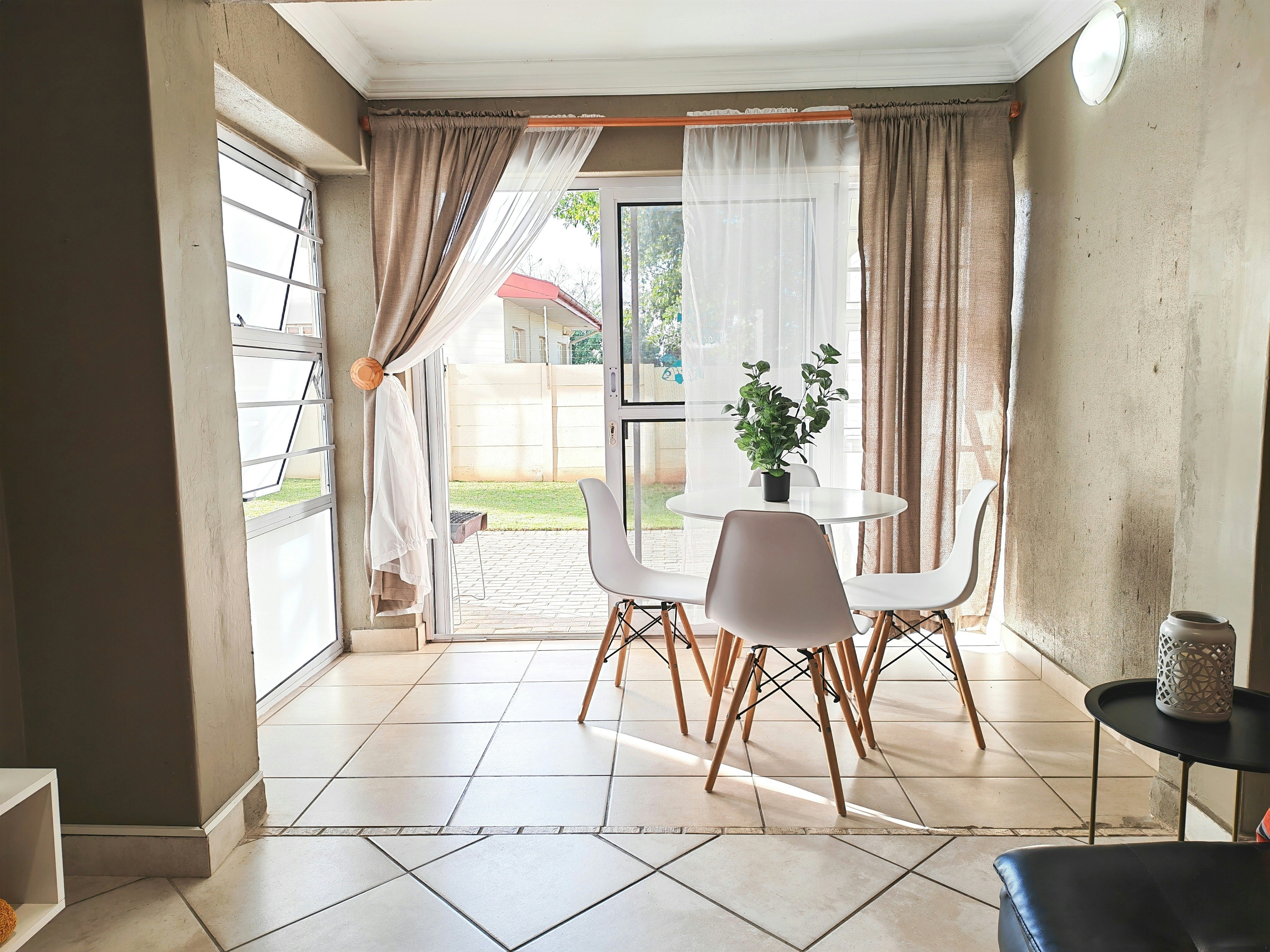 Stay At Jbay image no 1 of 26