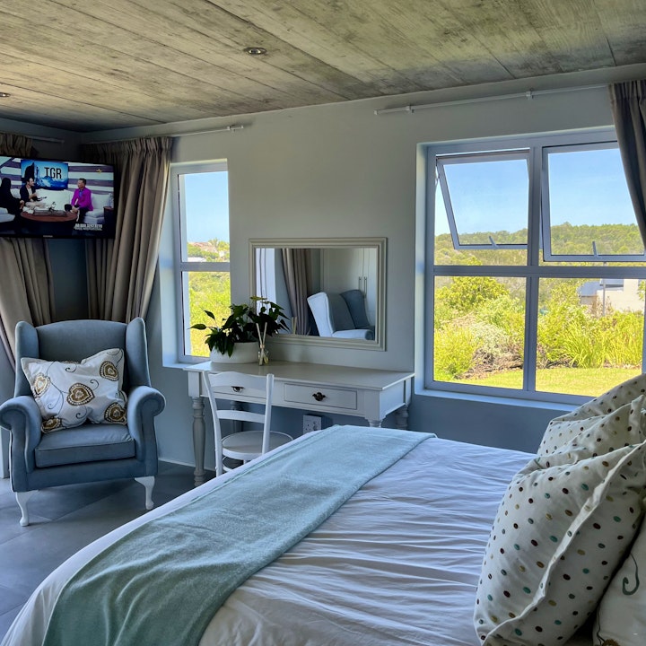 Garden Route Accommodation at The Lily Suite Plett | Viya