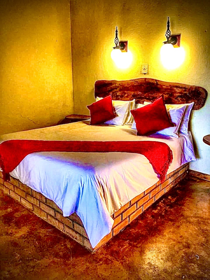 Limpopo Accommodation at The Red Oak Guesthouse | Viya