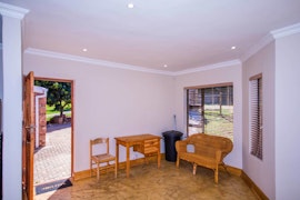 Sarah Baartman District Accommodation at Tropical Eden 15 Church Street Guest House | Viya