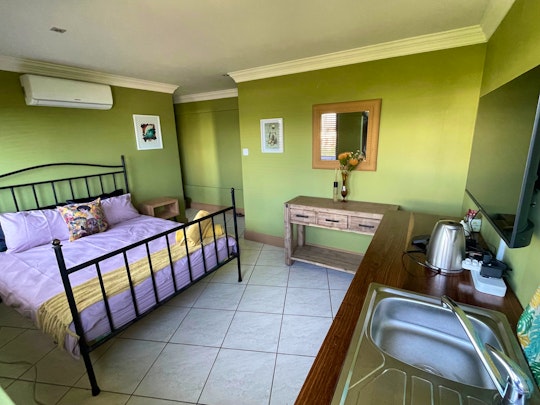 Jeffreys Bay Accommodation at  | Viya