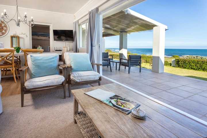Western Cape Accommodation at Seapearl Oceanfront Villa and Cottage | Viya