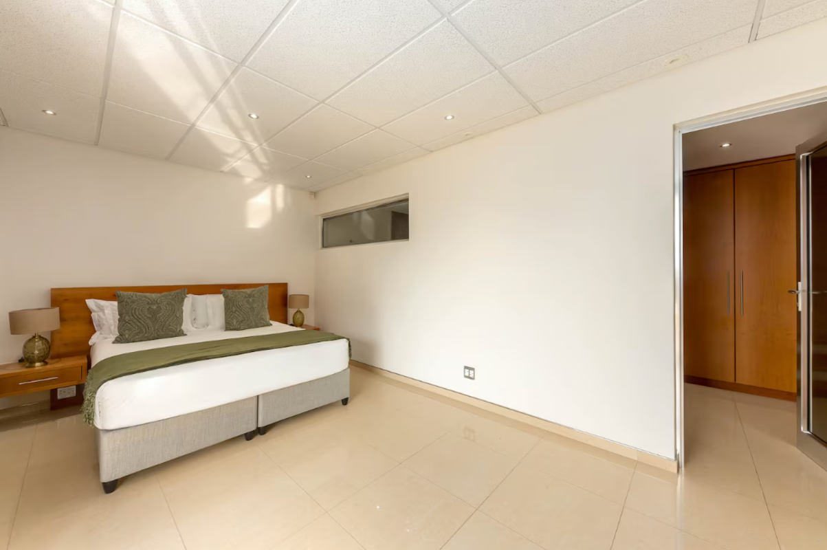 Solara Luxury Villa-Bishops Court image no 46 of 58