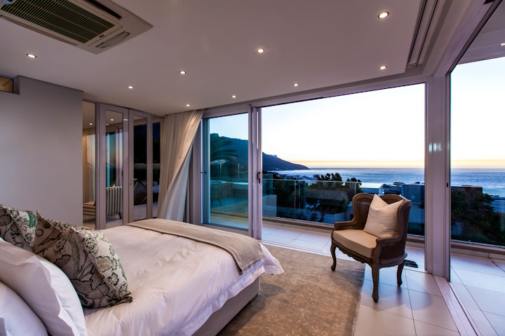 Cape Town Accommodation at Villa on 1st Crescent | Viya