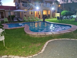 Karoo Accommodation at Victoria Oaks Guest House | Viya