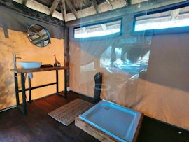 Dinokeng Game Reserve Accommodation at Cikeru Bush Camp - Buffalo | Viya