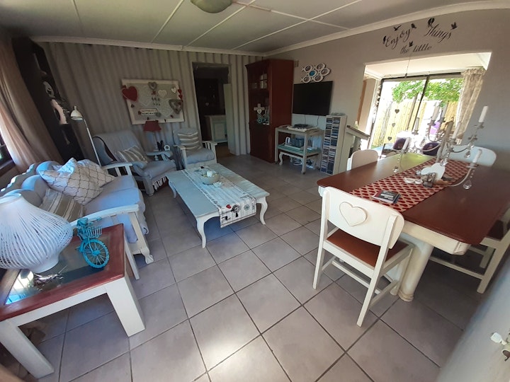 Eastern Cape Accommodation at La Petite | Viya