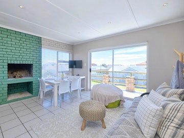 Struisbaai Accommodation at  | Viya