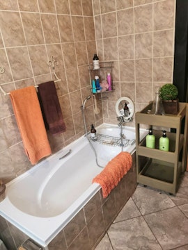 Gauteng Accommodation at VESA Guest House | Viya