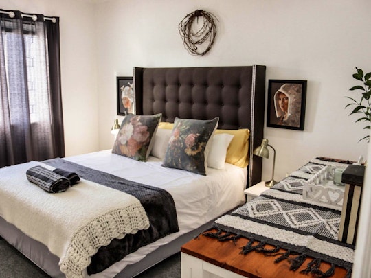 Hermanus Accommodation at  | Viya