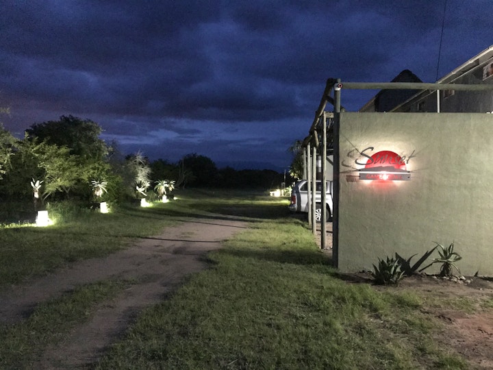 Mpumalanga Accommodation at Sunset Lodge & Safaris | Viya