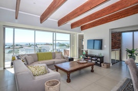 West Coast Accommodation at 21 Flamingo House | Viya