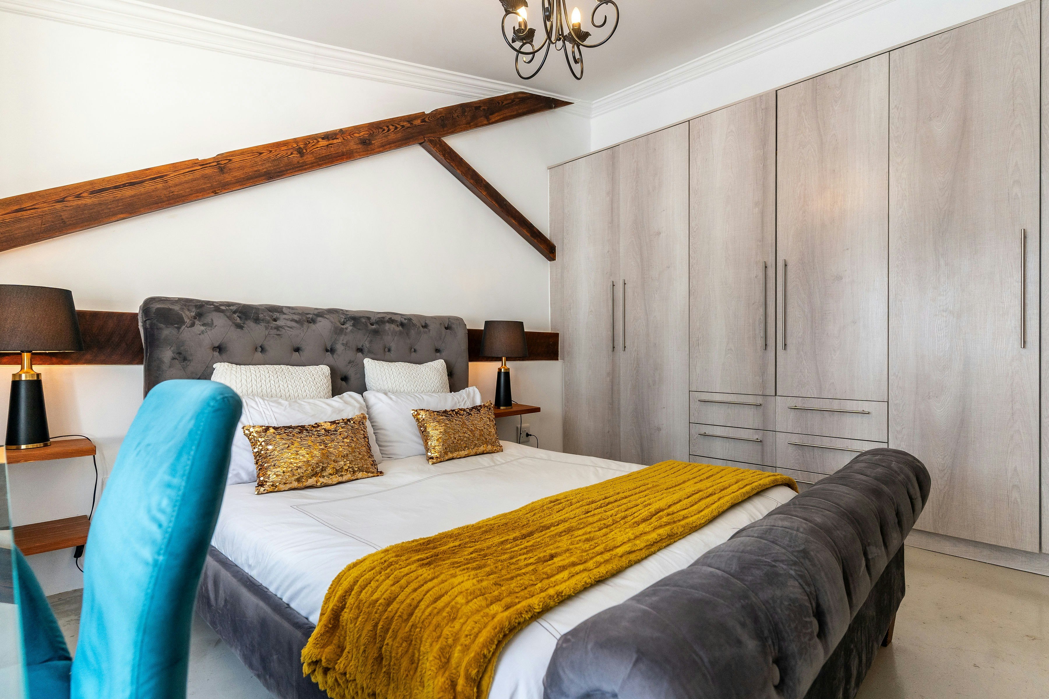 Modern Rustic Gem at the Foot of Table Mountain image no 26 of 32