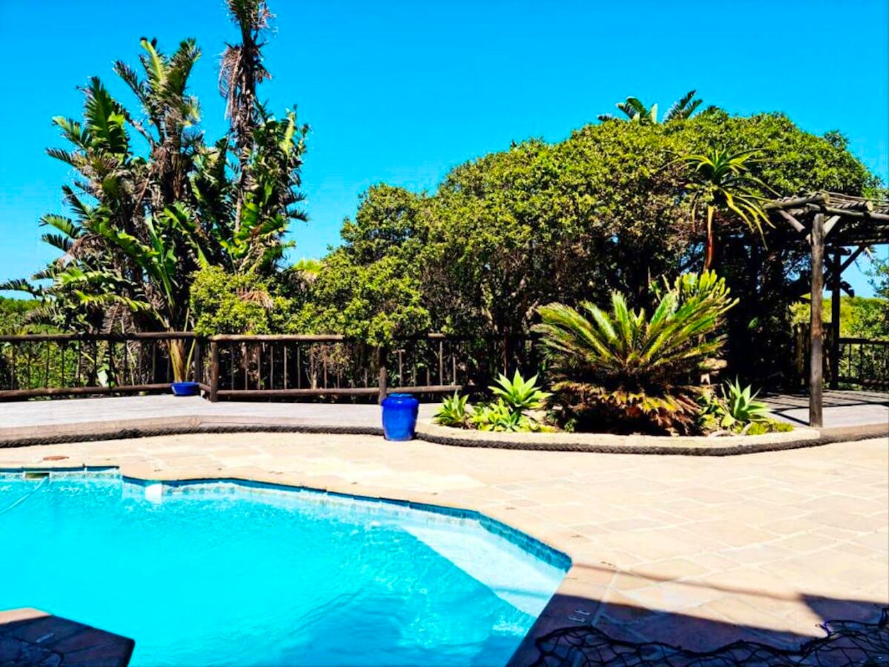 Jeffreys Bay Accommodation at  | Viya