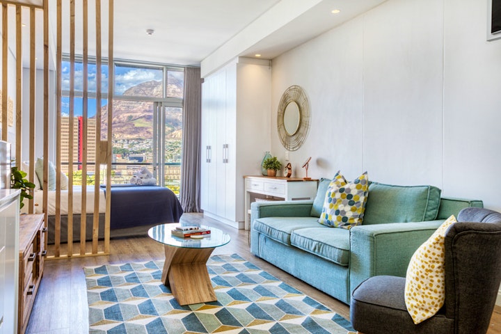 Western Cape Accommodation at Elegant Sentinel 913 | Viya