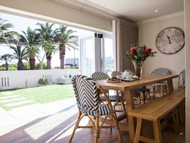 Cape Town Accommodation at Huus Dejuna | Viya