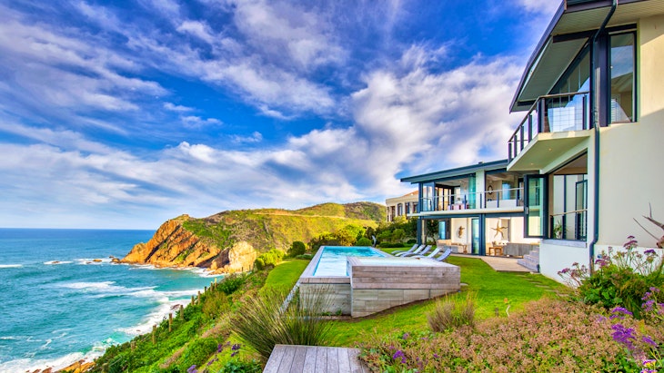  at Cliff House | TravelGround