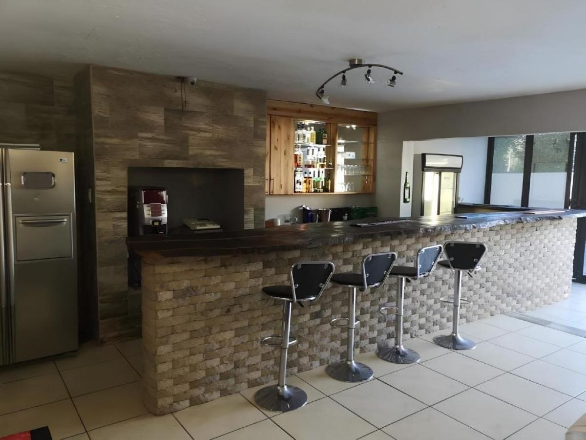 Starcloud Manor Guest House image no 12 of 14