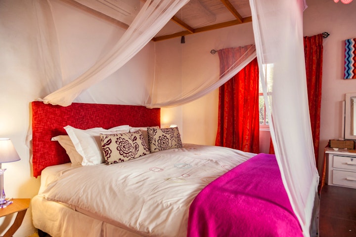 Garden Route Accommodation at The Artist's Cottage | Viya
