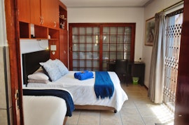 Cape Town Accommodation at Lierie Huis | Viya