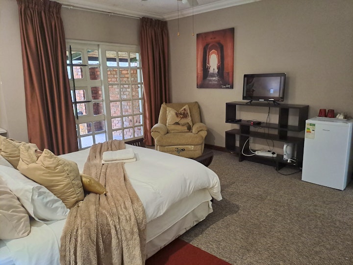 Bojanala Accommodation at Shangrila-Innibos Country Lodge | Viya