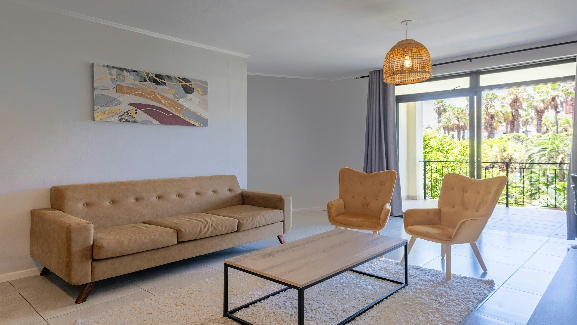 The Island Club 2 Bed Apartments image no 2 of 18