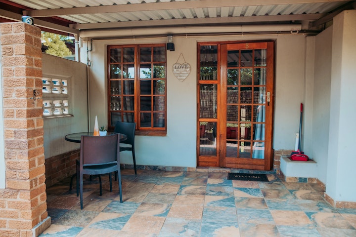 Middelburg Accommodation at Stay at 12 Guest House and Selfcatering Accomodation | Viya