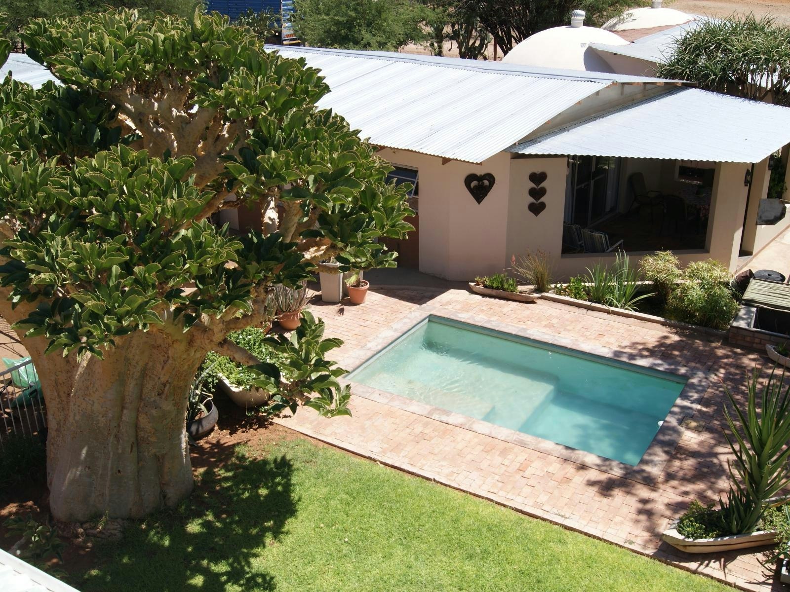 Orpheus Inn image no 2 of 16