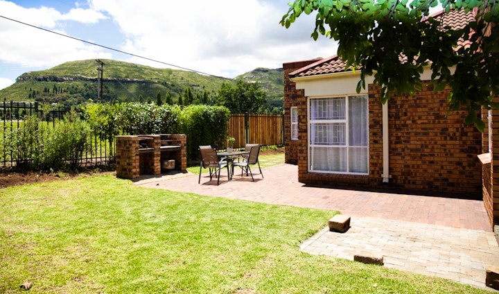 Drakensberg Accommodation at Adventure House | Viya