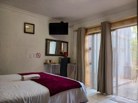 Between Zeerust/Gaborone Accommodation at  | Viya