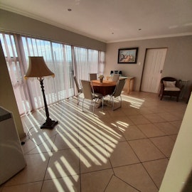 Jeffreys Bay Accommodation at Marine Paradise Guest House | Viya