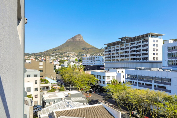 Cape Town Accommodation at Tranquil Corner Apartment 802 | Viya